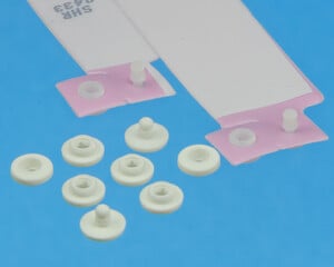 Trykknapper i sprøjtestøbt plast