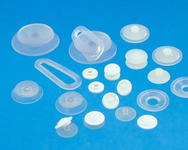 Buttons & Snap Fasteners